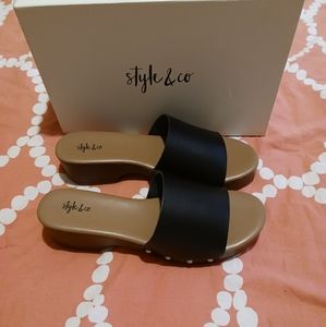 Style and Co Devie